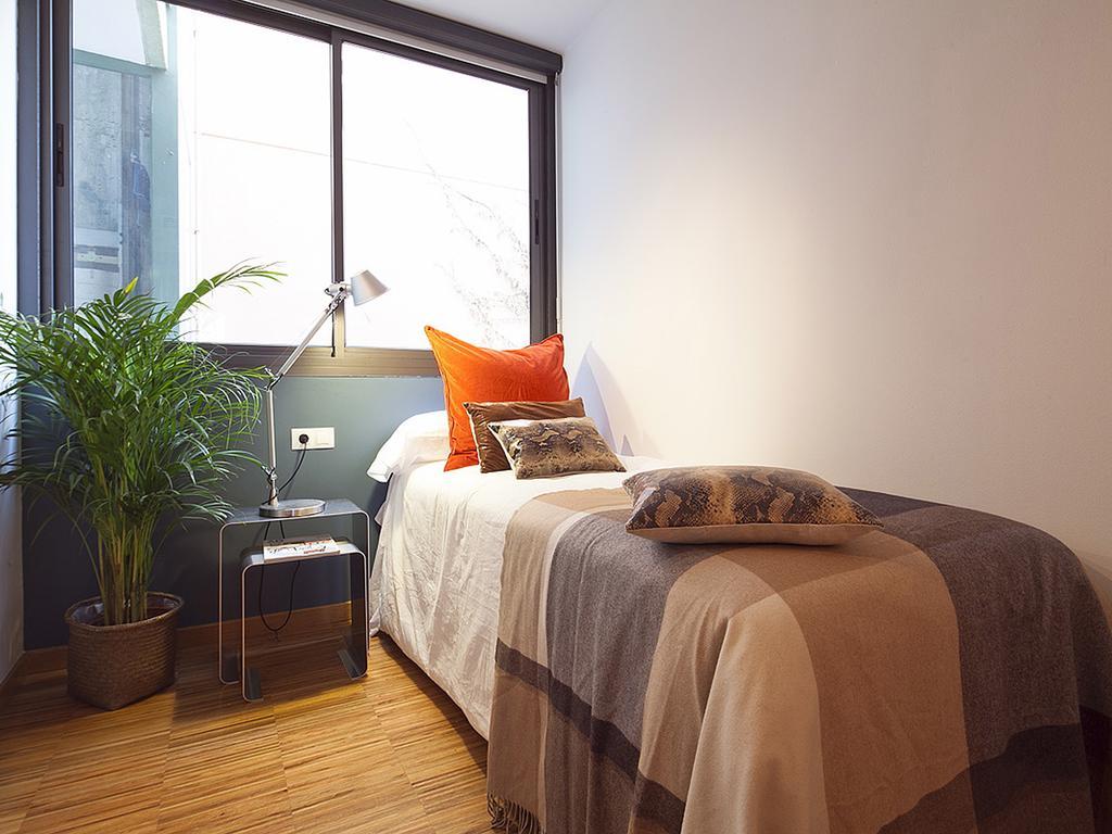 Apartment Barcelona Rentals - Penthouse With Terrace Exterior photo